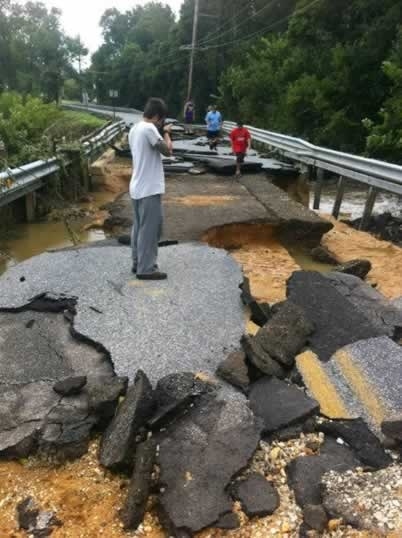 East Lake Road in